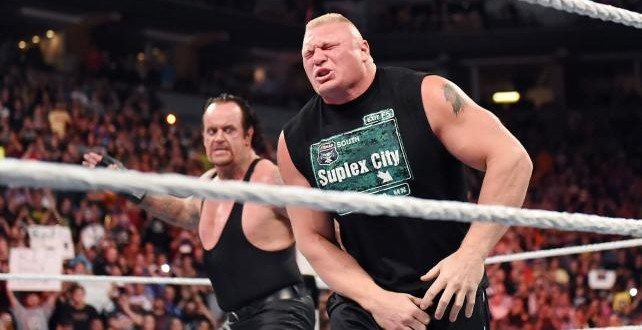 wwe-raw-undertaker-brock-lesnar-low-blow-642x330