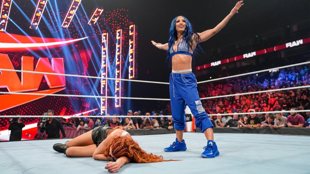 Sasha Banks deve voltar a ter o cinturão no SmackDown