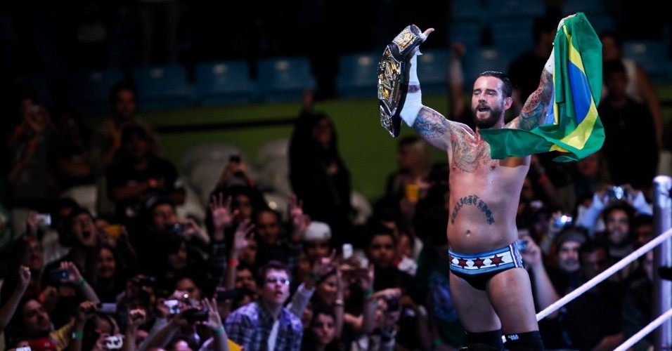 Há 13 anos a WWE vinha ao Brasil para nunca mais voltar