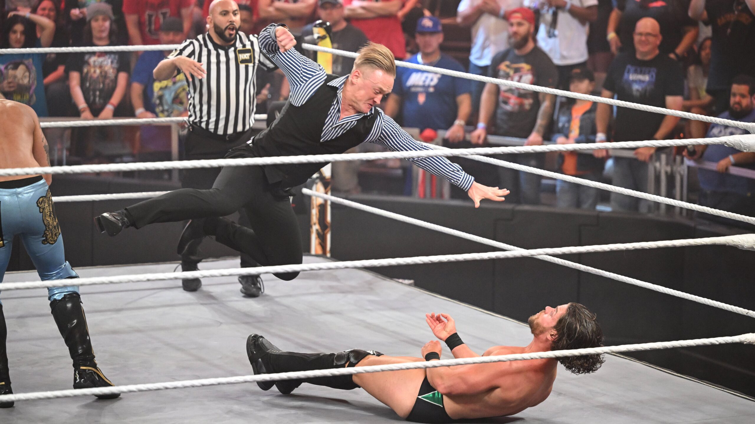 Ilja Dragunov retorna ao WWE NXT