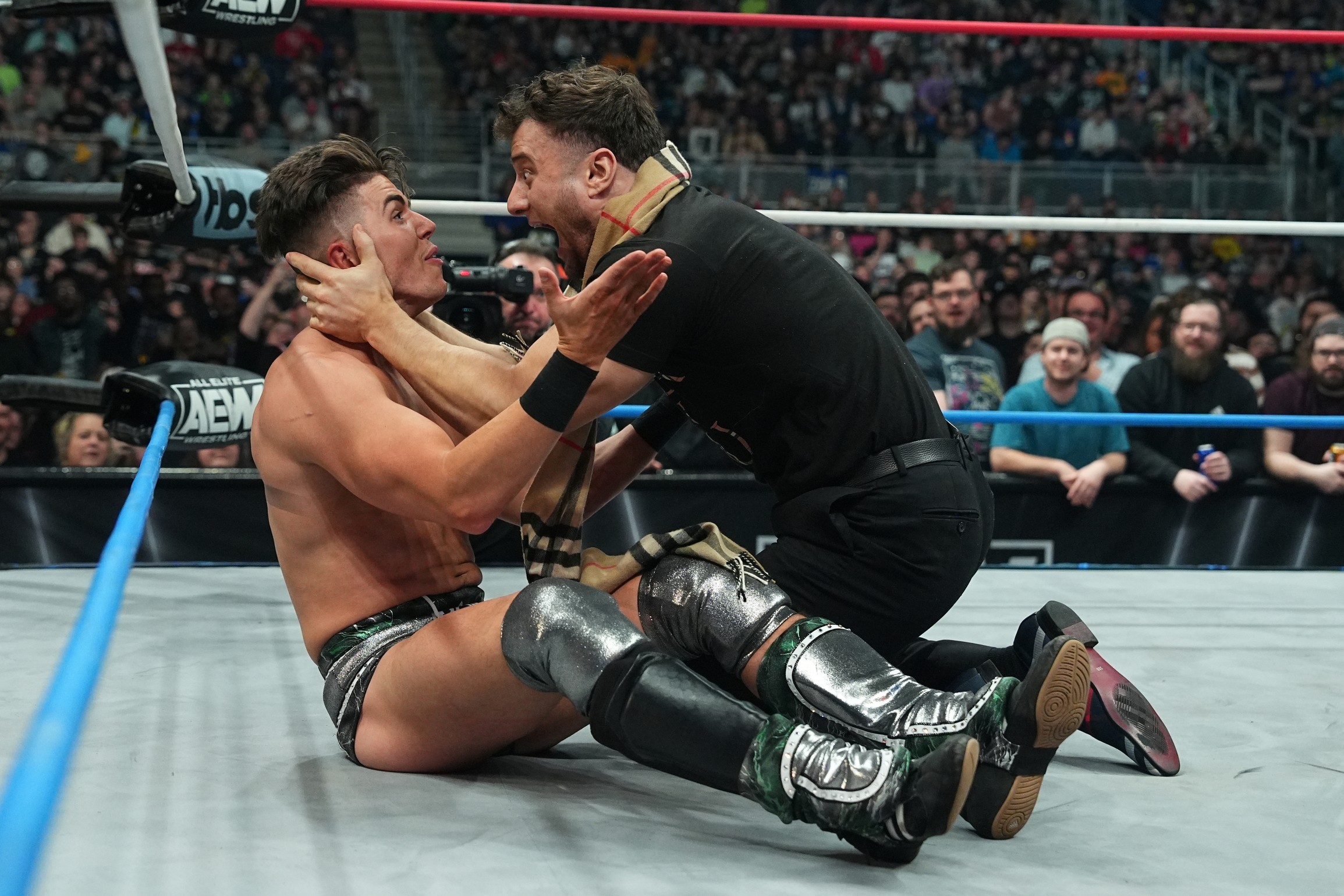 Novas lutas adicionadas ao AEW Dynamite da próxima semana