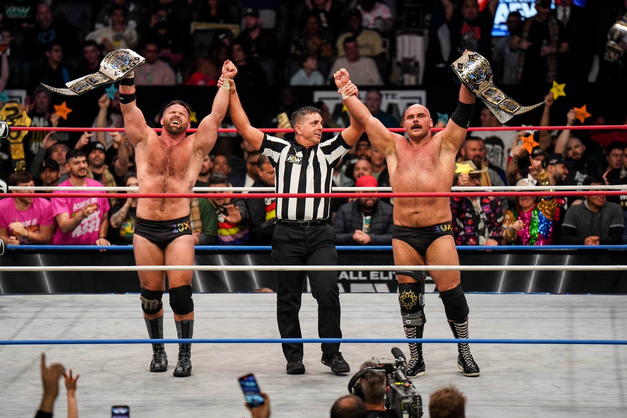 FTR conquista o título de duplas no AEW Dynamite