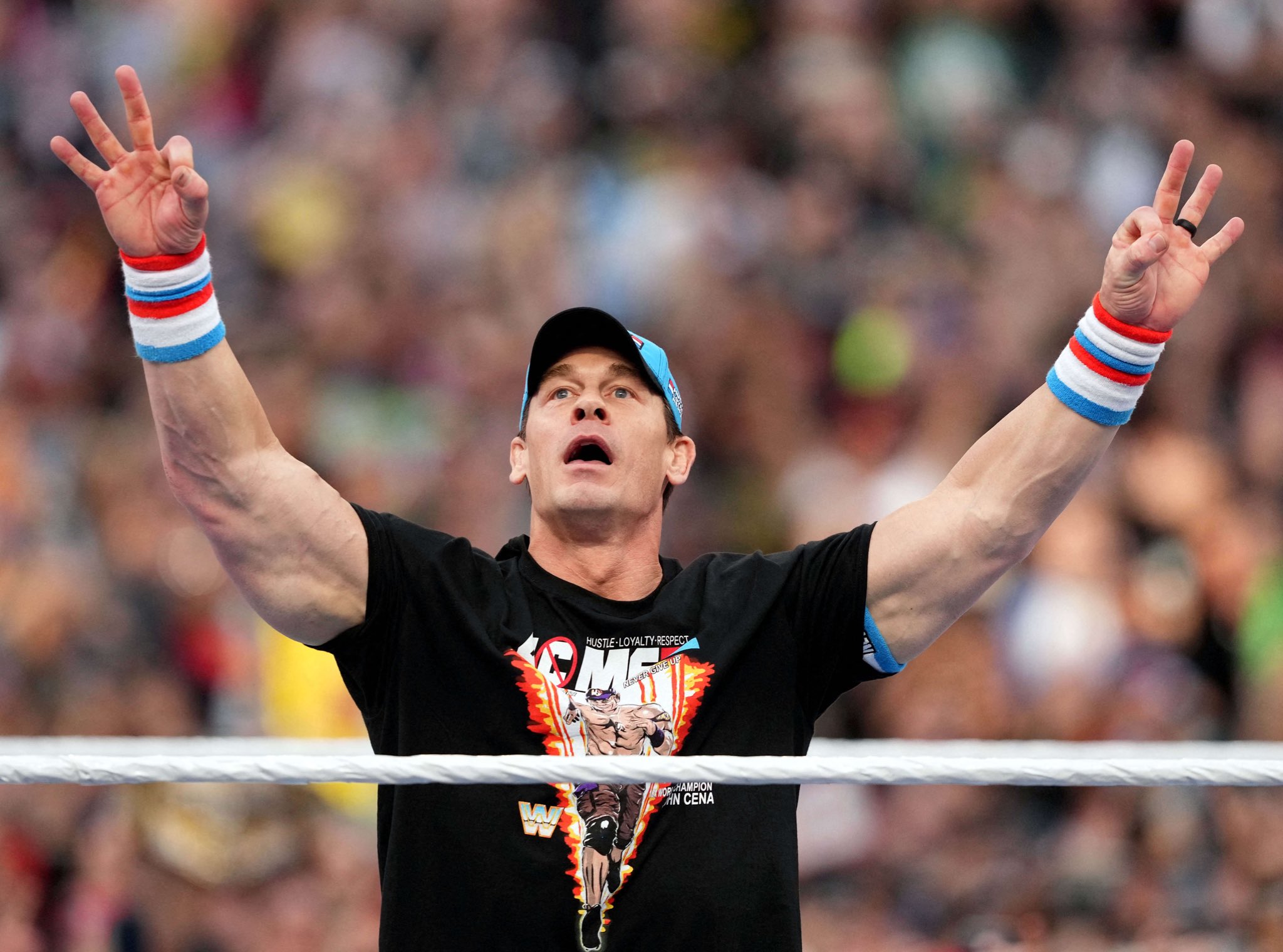John Cena deve estender atual passagem pela WWE