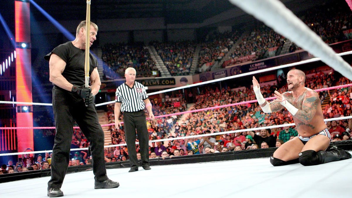 Vince McMahon recusou trazer CM Punk de volta à WWE