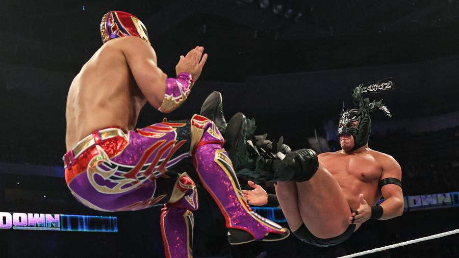 Atualização sobre Axiom após a estreia no main roster