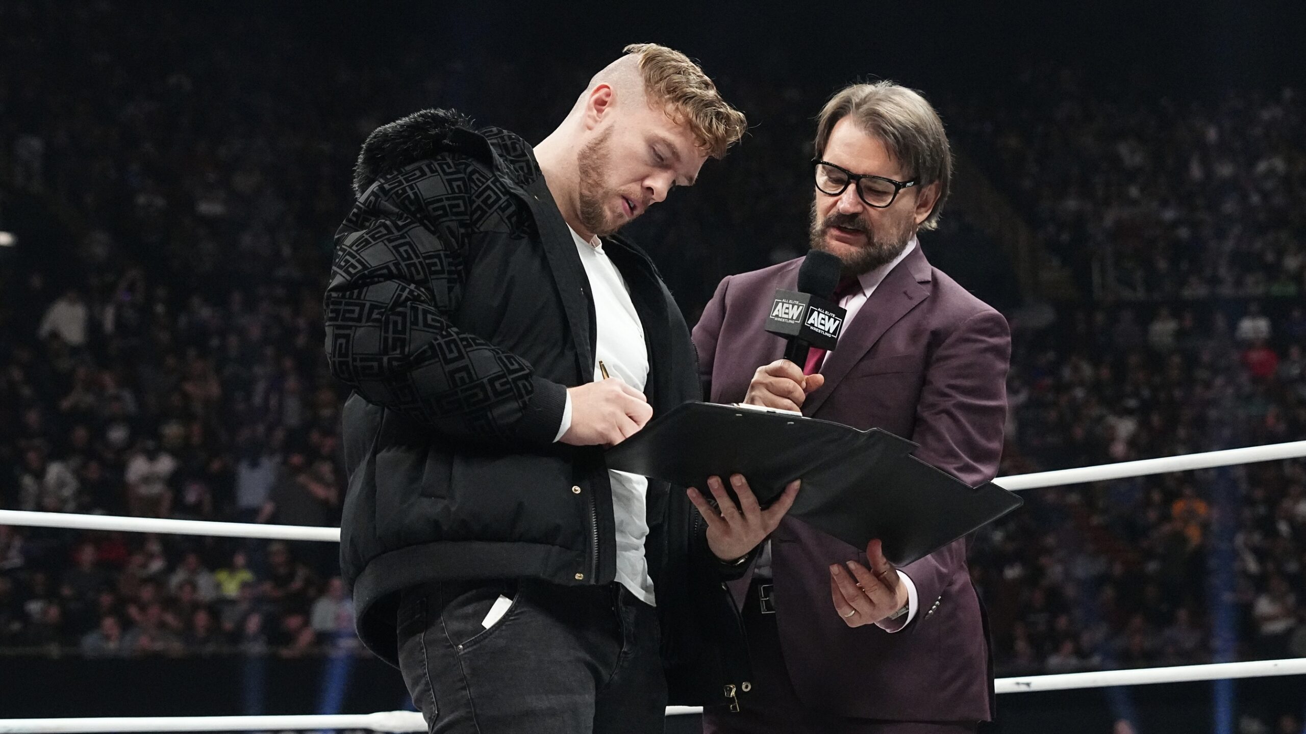 Will Ospreay assinando com a AEW
