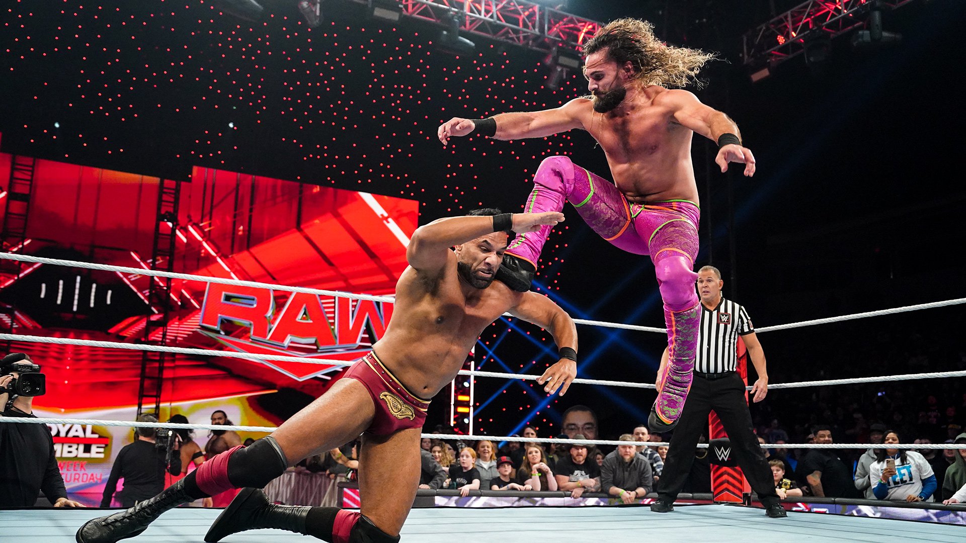 Seth Rollins e Jinder Mahal