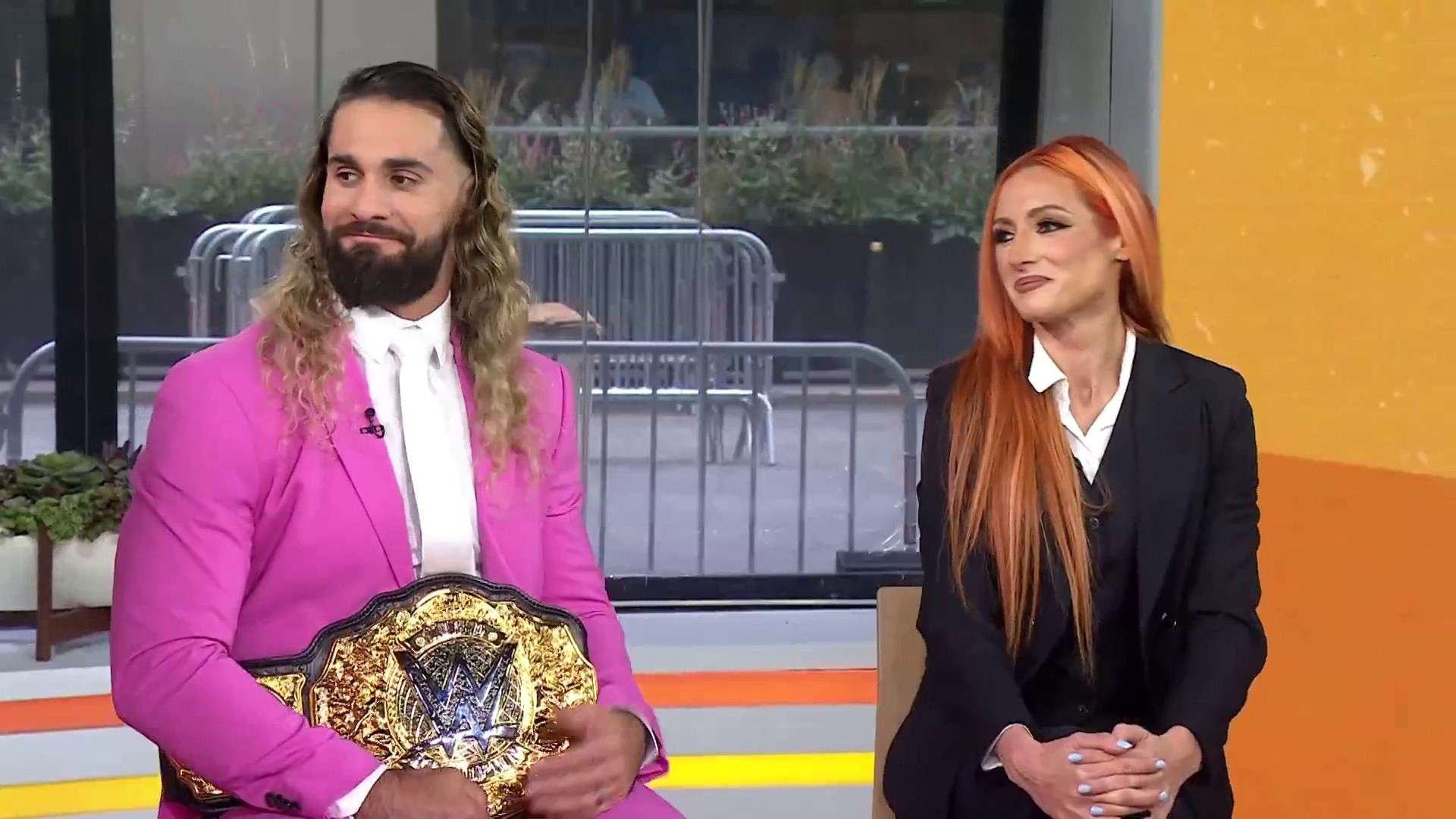 Seth Rollins e Becky Lynch