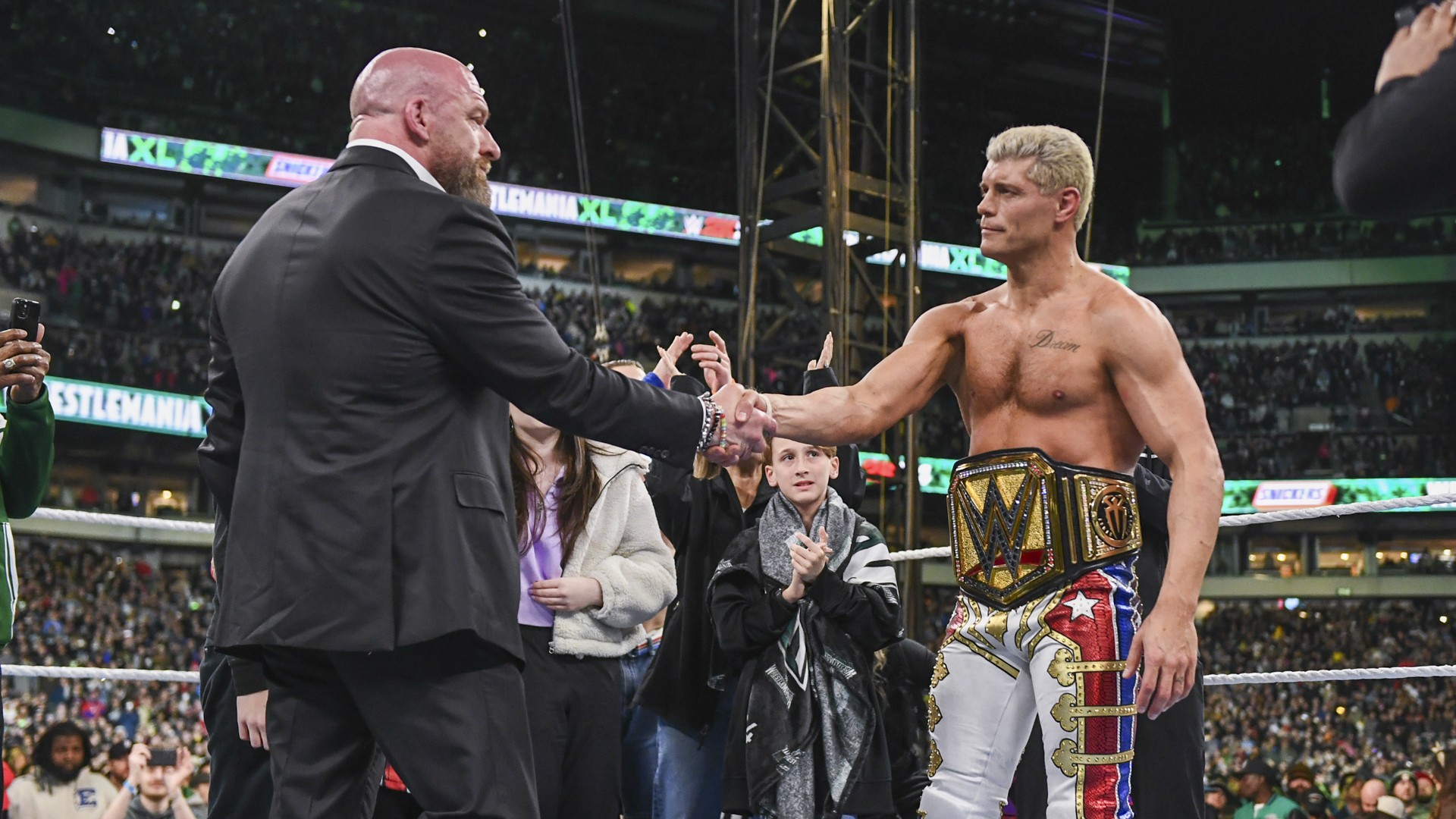 Triple H e Cody Rhodes