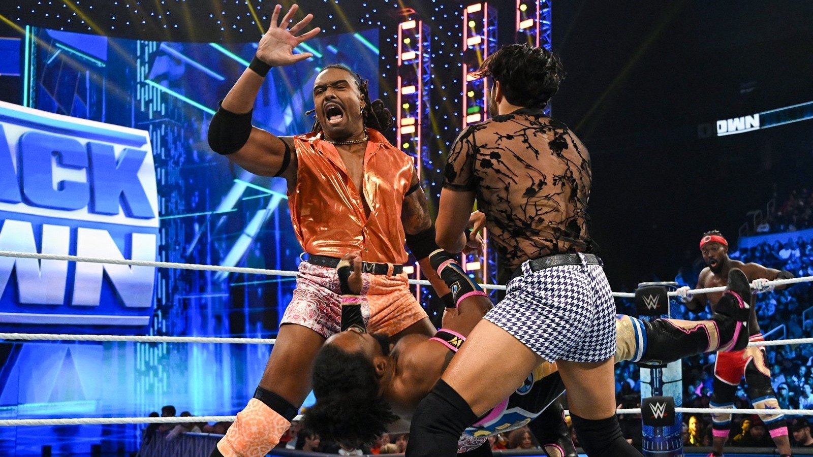 Ex-dupla da WWE Mace e Mansoor aparecem na Soft Ground Wrestling Uganda