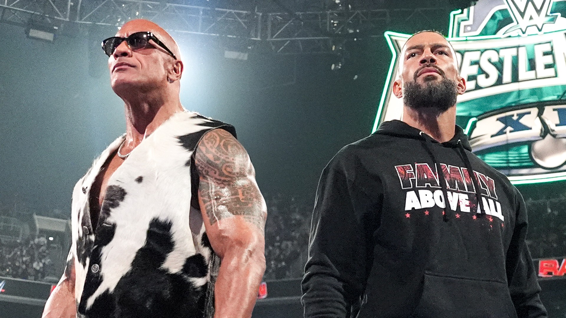The Rock e Roman Reigns