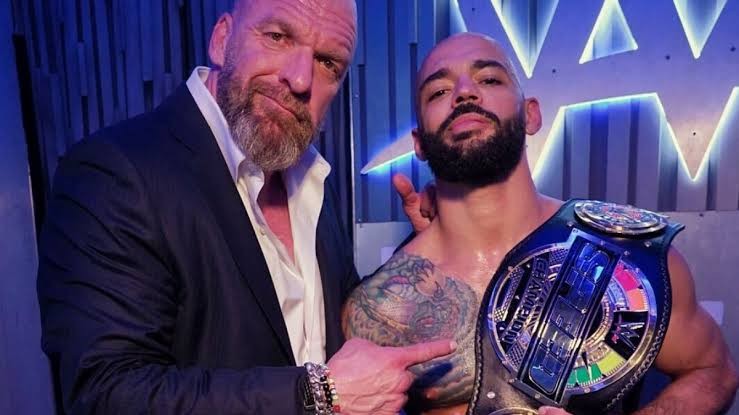 Triple H e Ricochet