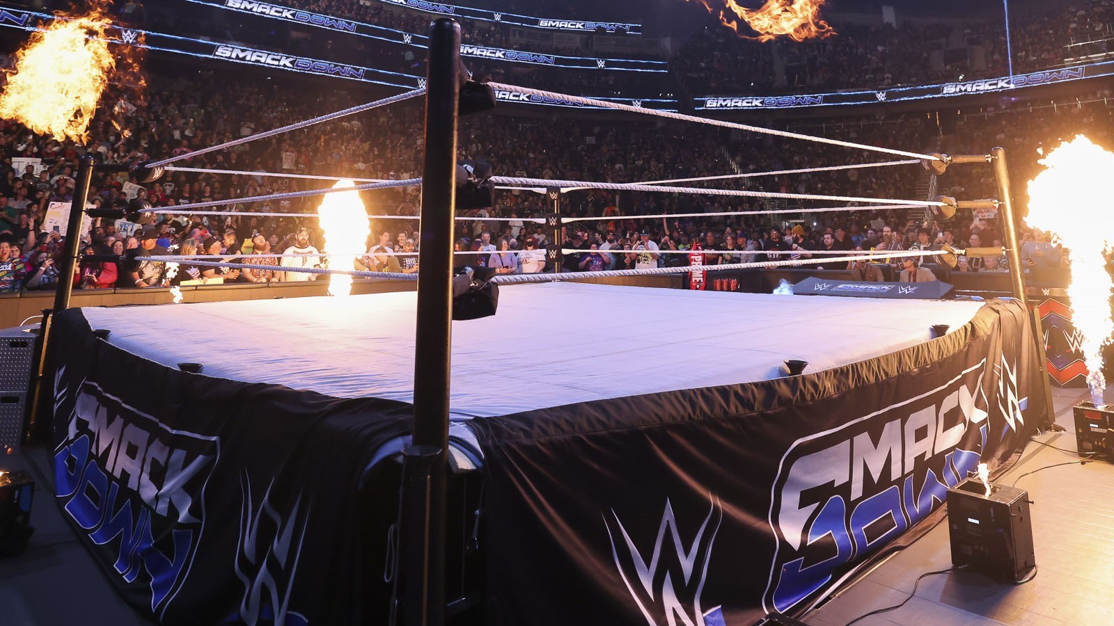 WWE oficializa data para SmackDown voltar a ter duas horas