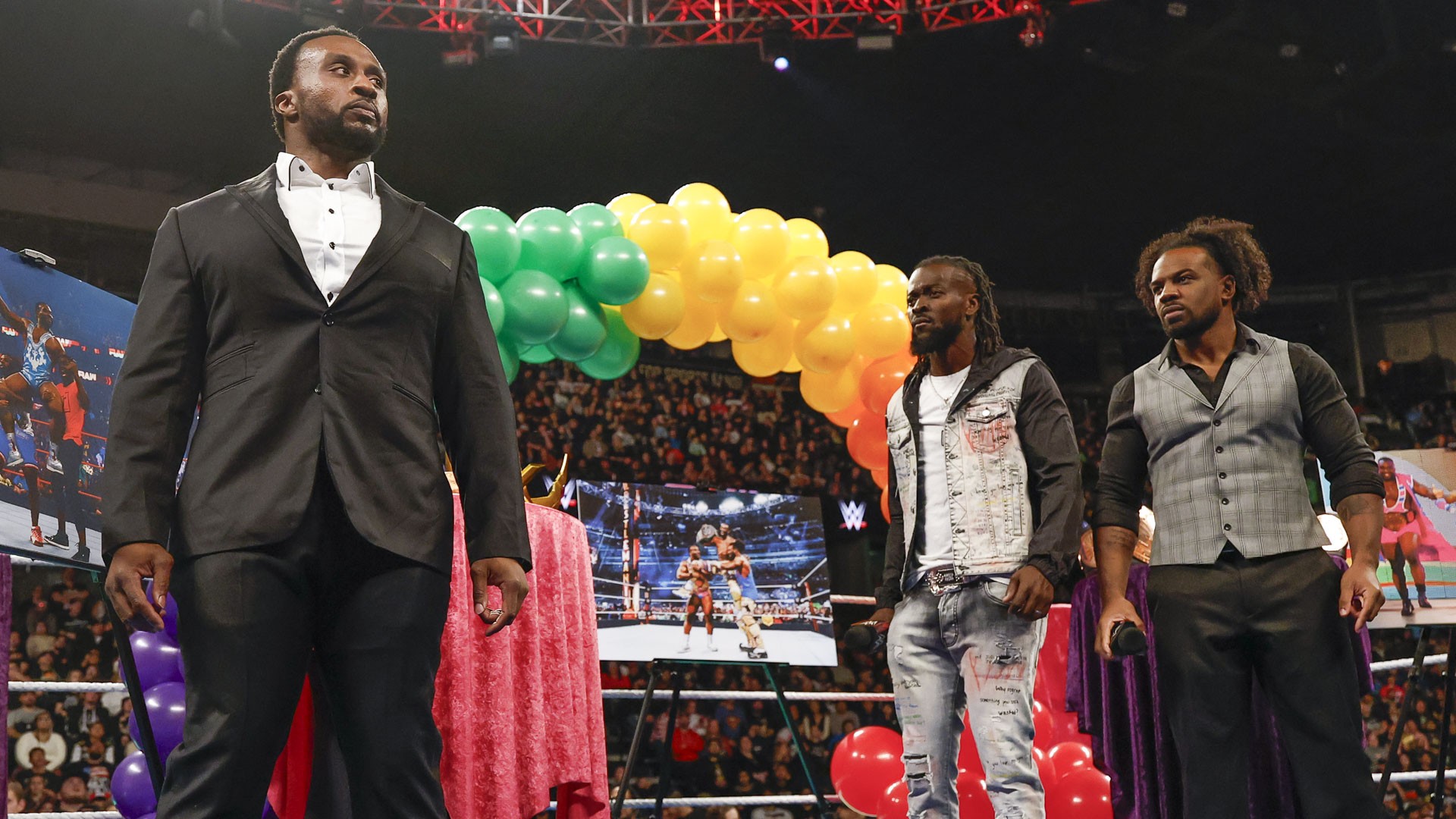 New Day expulsa Big E