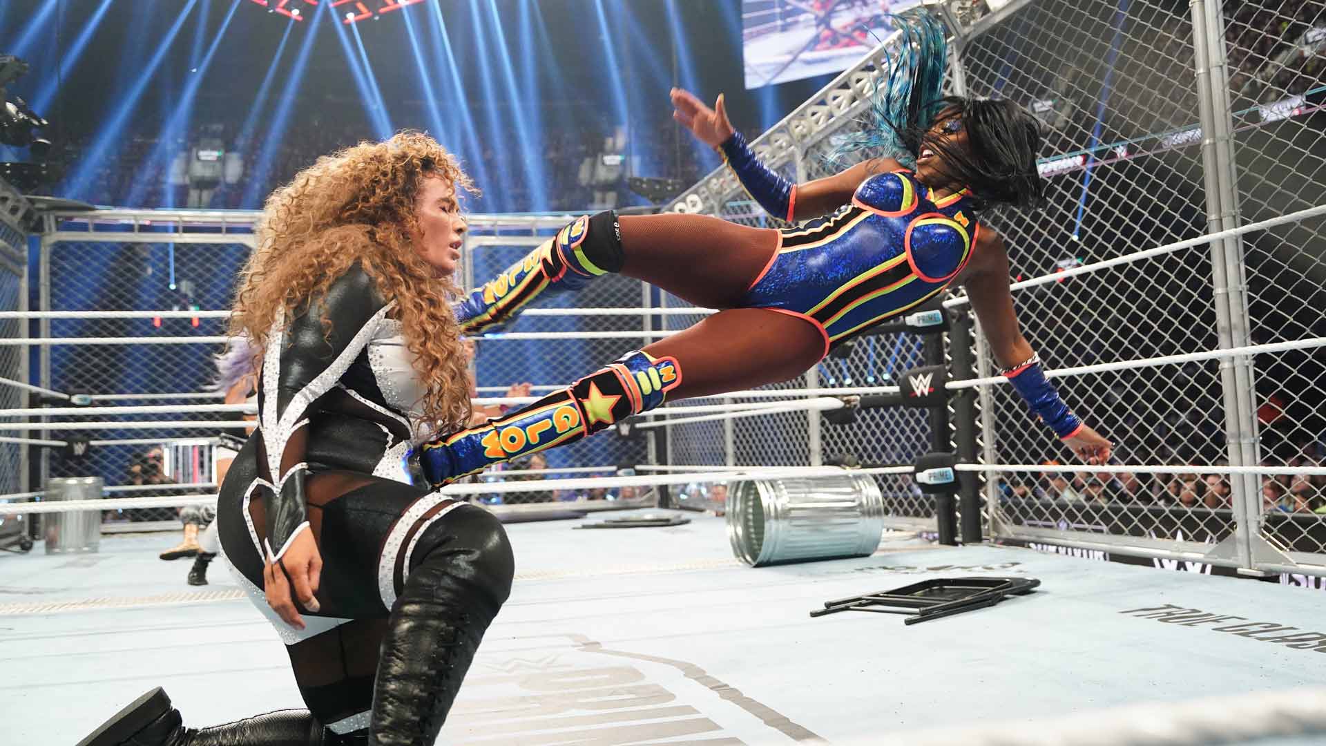 Nia Jax e Naomi