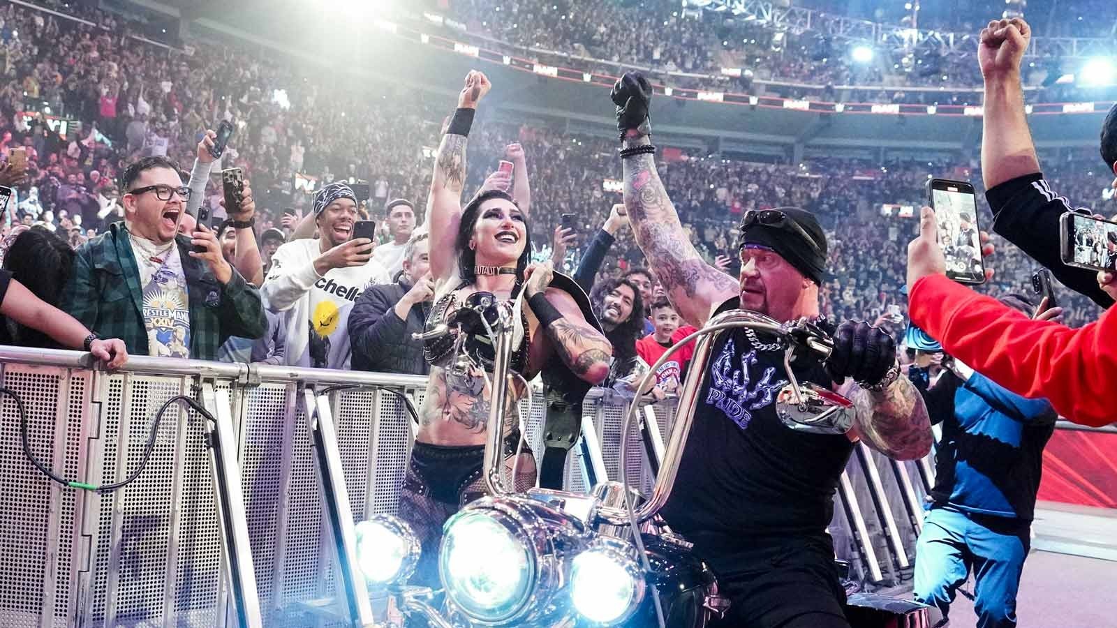 Rhea Ripley e Undertaker