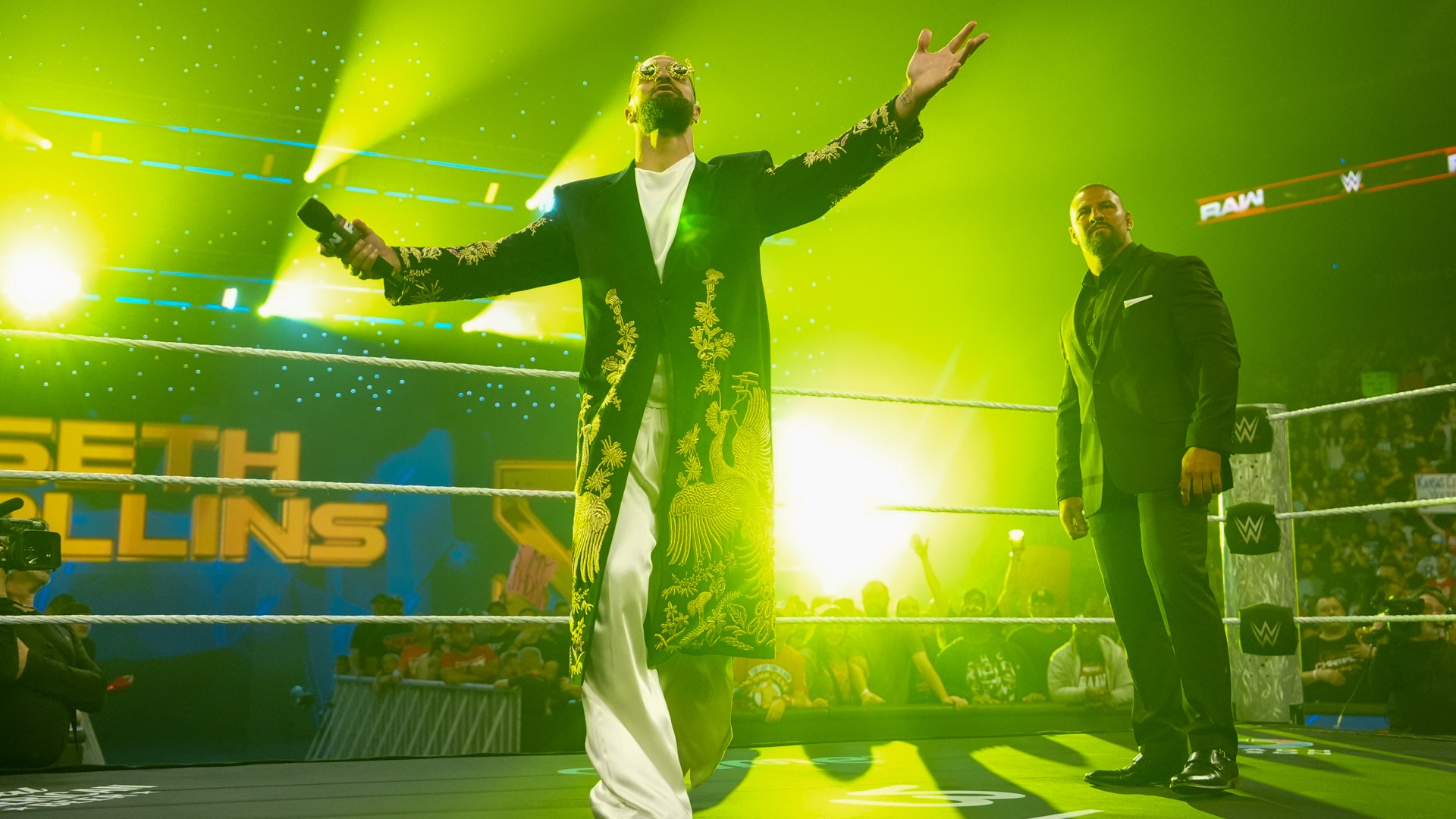 Seth Rollins volta a criticar Hulk Hogan