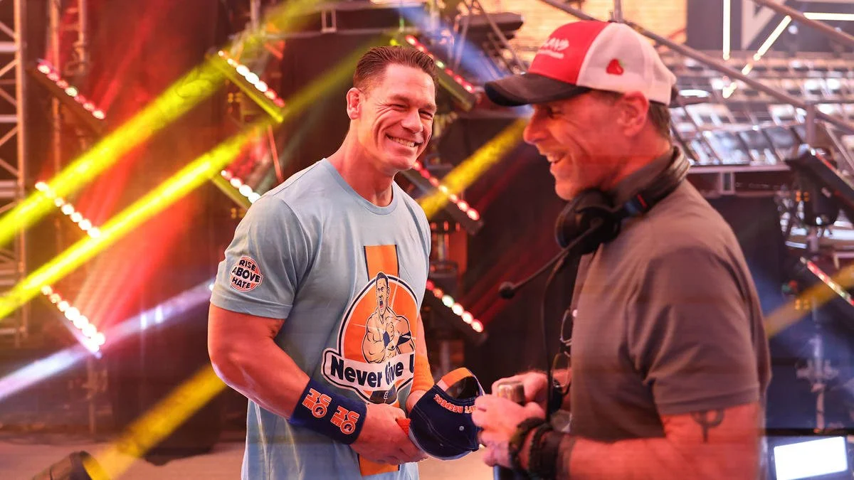 John Cena e Shawn Michaels no WWE NXT