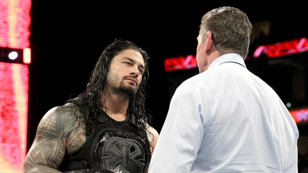 Roman Reigns comenta relação com Vince McMahon