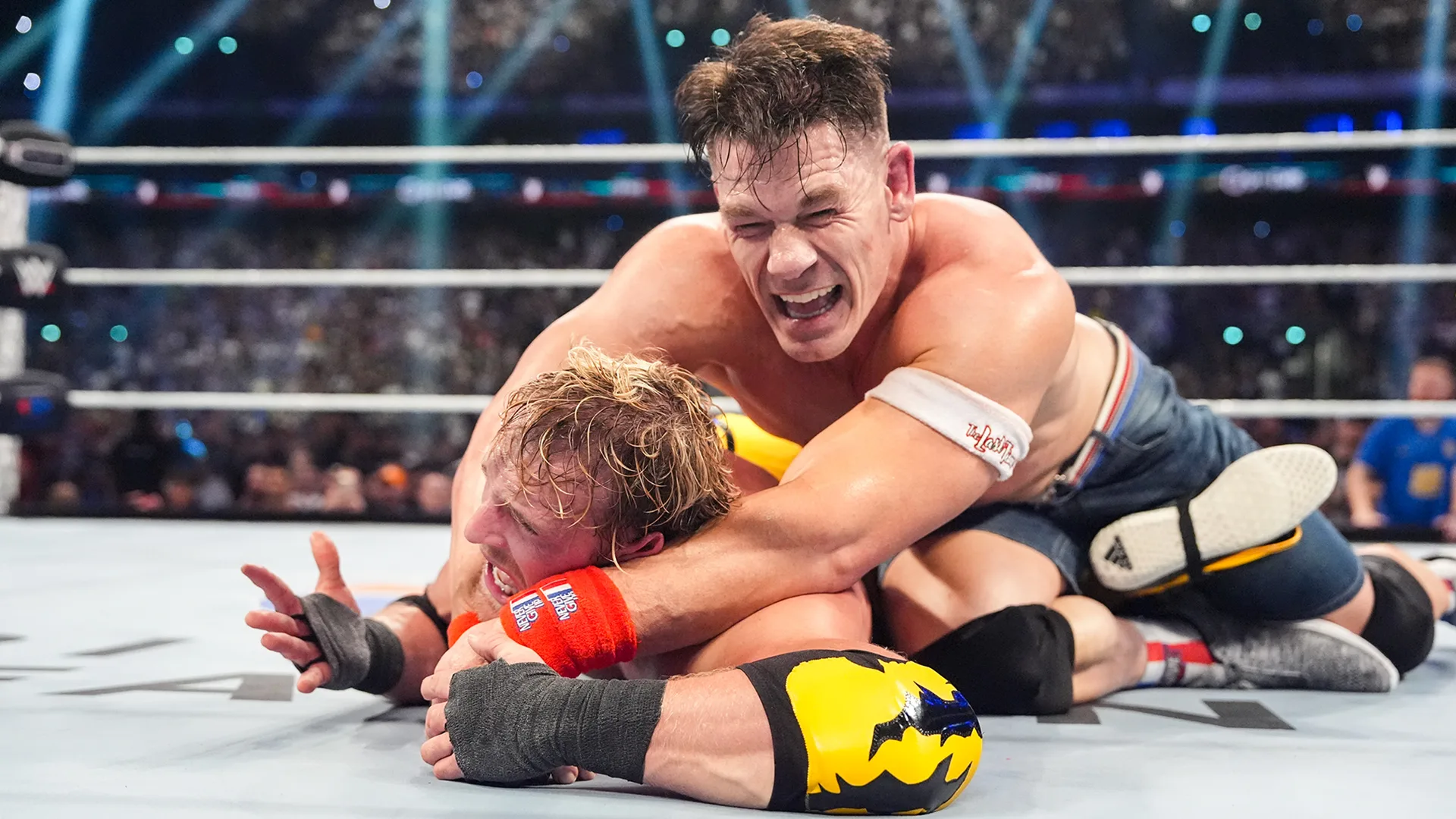 John Cena elogia atuação de Logan Paul no Clash in Paris